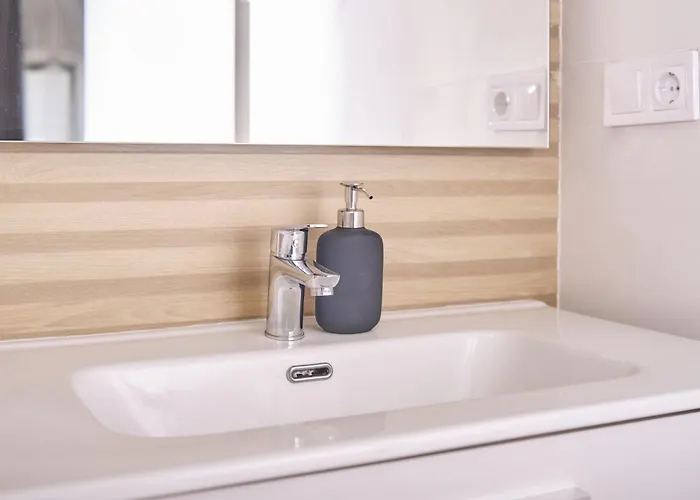 アパート Loft Gd 2- By Wehomes